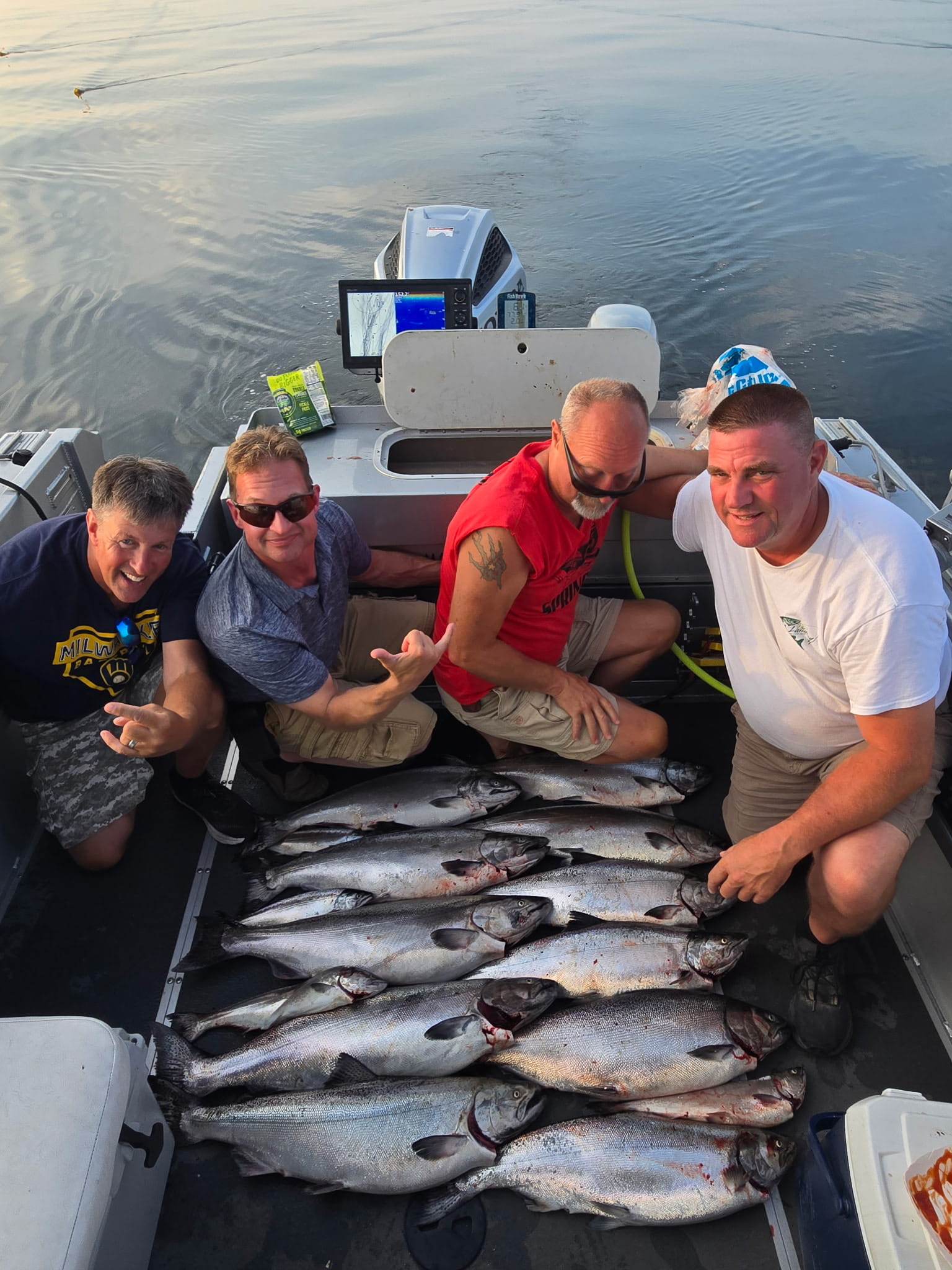 lake michigan salmon fishing charters, port washington, sheboygan, door county, marinette, green bay